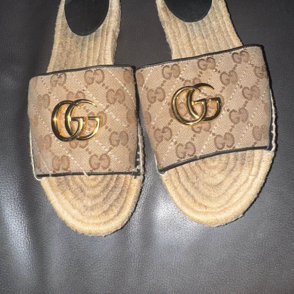 Gucci Tan GG Logo Espadrille Slides